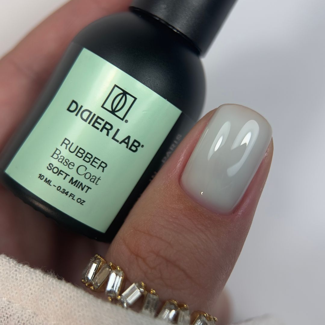 Verniz gel, Rubber base coat, soft mint, 10ml, HEMA FREE