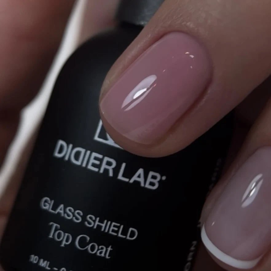 Top Coat Super Glass Shield para um Brilho Ultra Intenso e Resistente a Riscos, 10ml