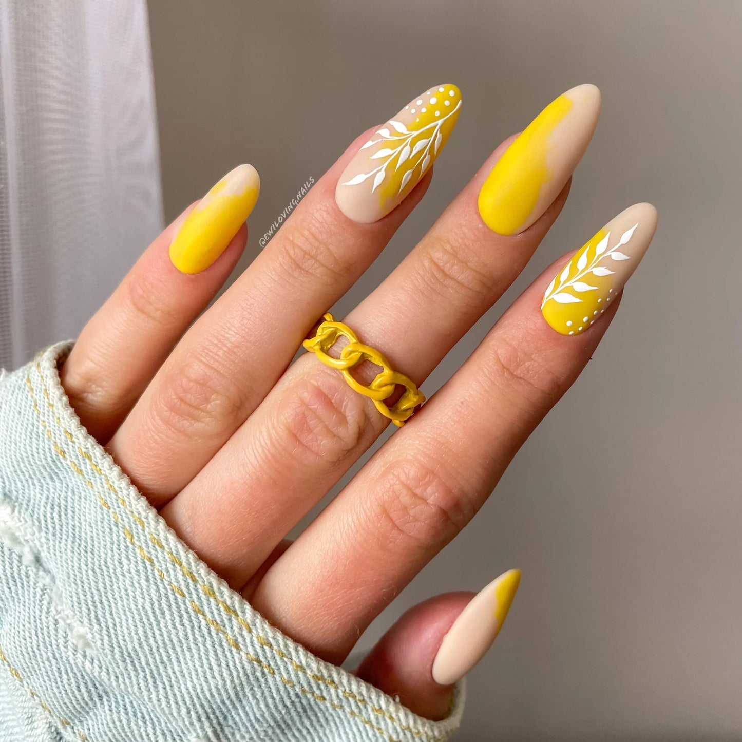 Verniz Gel Studios, Canary Yellow, 8ml